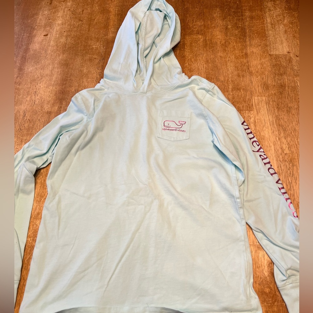 Vineyard vine hooded long sleeve shirt girls 14